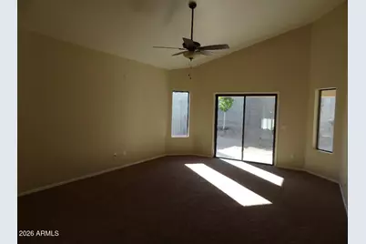 1011 W Samantha Way, Phoenix, AZ 85041 - Photo 6