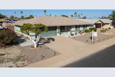 9436 W Indian Hills Drive, Sun City, AZ 85351 - Photo 18