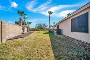 8951 W Deanna Dr, Peoria, AZ 85382 - Photo 46