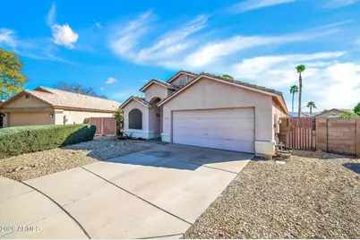 8951 W Deanna Drive, Peoria, AZ 85382 - Photo 4