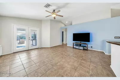 8951 W Deanna Drive, Peoria, AZ 85382 - Photo 14