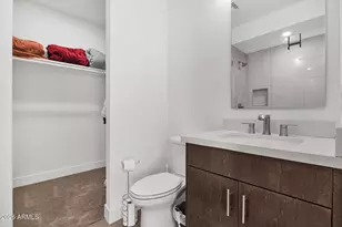 8430 S 10th Ln, Phoenix, AZ 85041 - Photo 40