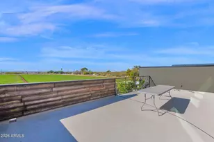 8430 S 10th Ln, Phoenix, AZ 85041 - Photo 28