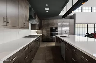 8430 S 10th Ln, Phoenix, AZ 85041 - Photo 14