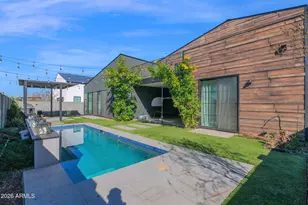 8430 S 10th Ln, Phoenix, AZ 85041 - Photo 46