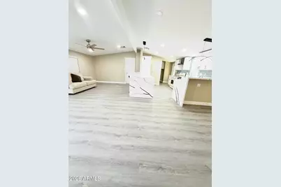 15832 N 66th Avenue, Glendale, AZ 85306 - Photo 8