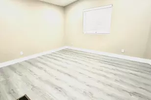 15832 N 66th Ave, Glendale, AZ 85306 - Photo 16