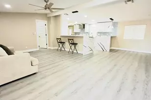 15832 N 66th Ave, Glendale, AZ 85306 - Photo 8