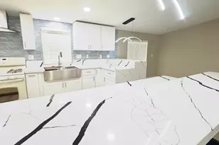 15832 N 66th Ave, Glendale, AZ 85306 - Photo 12