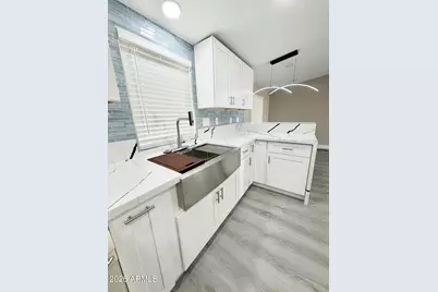 15832 N 66th Avenue, Glendale, AZ 85306 - Photo 10