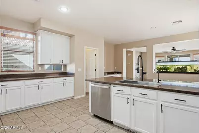 10740 E Lobo Avenue, Mesa, AZ 85209 - Photo 16