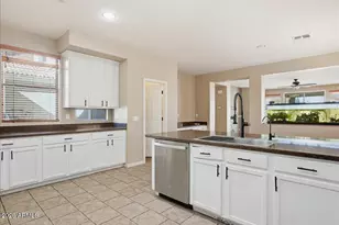 10740 E Lobo Ave, Mesa, AZ 85209 - Photo 16