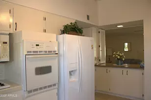 10923 W Windsor Dr, Sun City, AZ 85351 - Photo 4