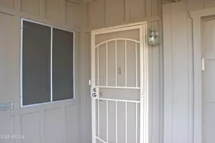 10923 W Windsor Dr, Sun City, AZ 85351 - Photo 2