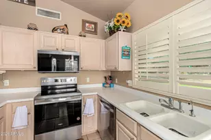 14300 W Bell Rd, Surprise, AZ 85374 - Photo 20