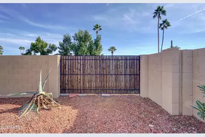 2749 E Sylvia Street, Phoenix, AZ 85032 - Photo 42