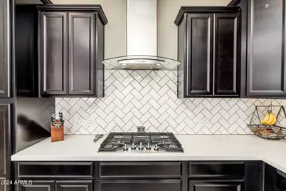 10648 W Eucalyptus Road, Peoria, AZ 85383 - Photo 10