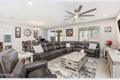 10648 W Eucalyptus Road, Peoria, AZ 85383 - Photo 14