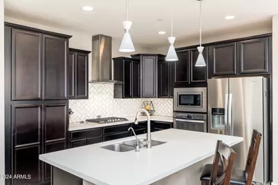 10648 W Eucalyptus Road, Peoria, AZ 85383 - Photo 8