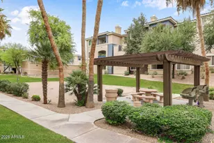 5345 E Van Buren St, Phoenix, AZ 85008 - Photo 8