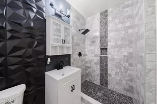 11009 W Adams St, Avondale, AZ 85323 - Photo 12