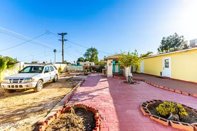 15633 N Factory Street, Surprise, AZ 85378 - Photo 22