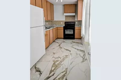 15633 N Factory Street, Surprise, AZ 85378 - Photo 34