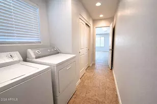 10545 W Buena Vista Dr, Arizona City, AZ 85123 - Photo 26