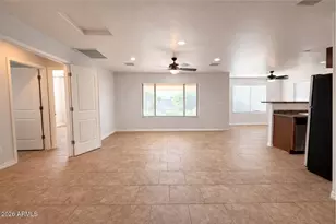 10545 W Buena Vista Dr, Arizona City, AZ 85123 - Photo 6