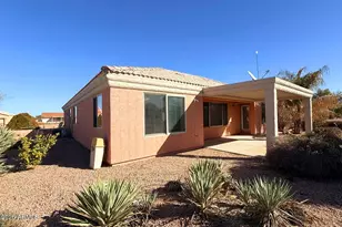 10545 W Buena Vista Dr, Arizona City, AZ 85123 - Photo 36