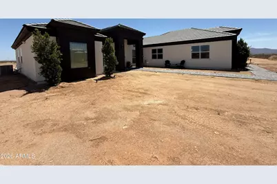 26733 N 235th Lane, Wittmann, AZ 85361 - Photo 2