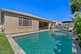 18467 W Statler St, Surprise, AZ 85388 - Photo 48