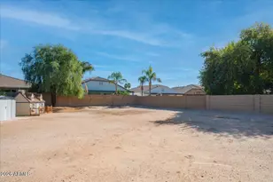 24210 N 23rd Way, Phoenix, AZ 85024 - Photo 28