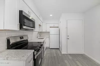 3131 W Cochise Drive #229, Phoenix, AZ 85051 - Photo 12