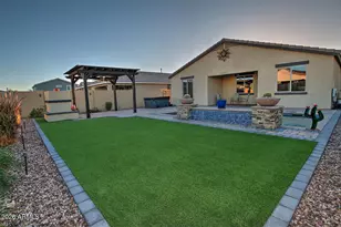 537 S 200th Ave, Buckeye, AZ 85326 - Photo 2