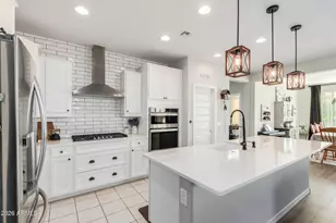 21912 N 259th Ln, Buckeye, AZ 85396 - Photo 12