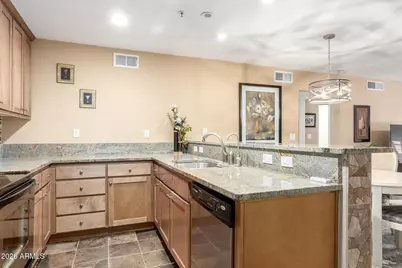 4704 E Paradise Village Parkway #226, Phoenix, AZ 85032 - Photo 12