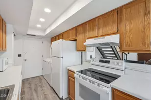 744 E North Ln, Phoenix, AZ 85020 - Photo 12