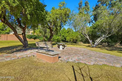 744 E North Lane #2, Phoenix, AZ 85020 - Photo 22