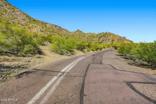 744 E North Ln, Phoenix, AZ 85020 - Photo 26