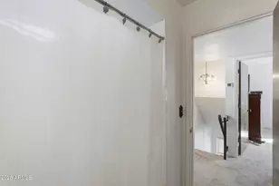 744 E North Ln, Phoenix, AZ 85020 - Photo 18