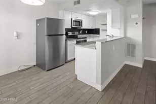 2132 W Glenrosa Ave, Phoenix, AZ 85015 - Photo 1