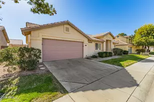 8919 W Acapulco Ln, Peoria, AZ 85381 - Photo 2