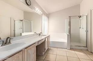 8919 W Acapulco Ln, Peoria, AZ 85381 - Photo 14