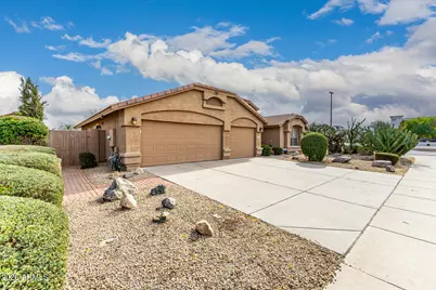 2397 S Granite Street, Gilbert, AZ 85295 - Photo 4
