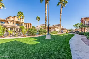 2821 S Skyline Dr S, Mesa, AZ 85212 - Photo 38