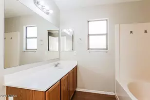 3319 W Louise Dr, Phoenix, AZ 85027 - Photo 10