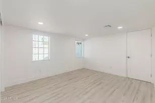 120 W Hu Esta Dr, Tempe, AZ 85282 - Photo 10