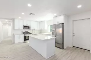 120 W Hu Esta Dr, Tempe, AZ 85282 - Photo 2