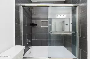 1726 W Royal Palm Rd, Phoenix, AZ 85021 - Photo 14